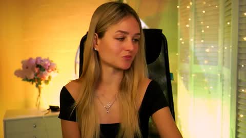 Debora online show from April 10, 3:23 am