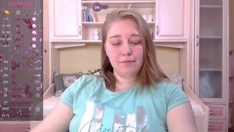 debramust online show from December 3, 1:43 pm