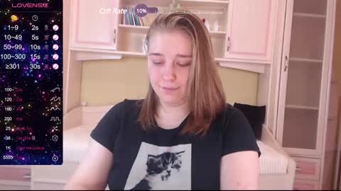 debramust online show from February 3, 7:42 pm