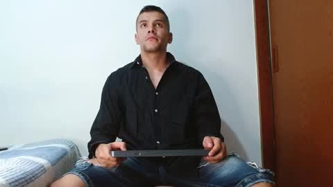 Santiago online show from March 5, 2:46 am