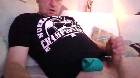 dee283 online show from December 1, 8:41 am