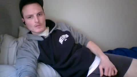 Snapshot of dee4dayz19 chatting on February 23, 3:08 pm Dee4dayz online show from February 23, 3:08 pm