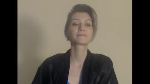 Deelightfull online show from December 10, 4:49 pm