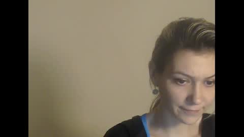 Deelightfull online show from December 10, 7:54 pm