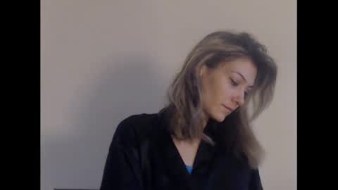 Deelightfull online show from December 13, 8:51 am