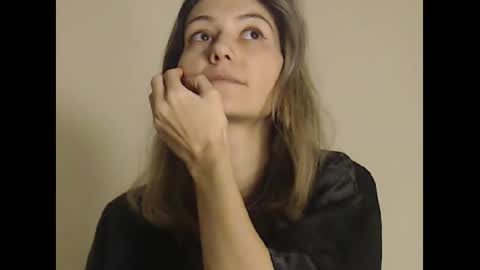 Deelightfull online show from February 3, 4:31 pm