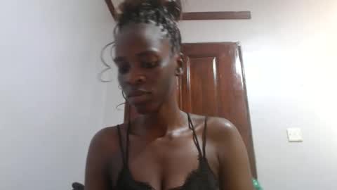 deenat online show from February 6, 11:35 am