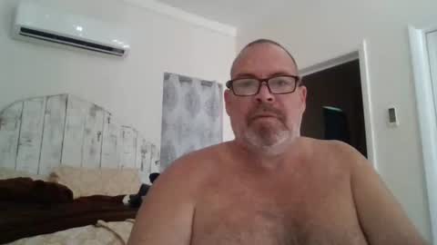 Snapshot of deepdiveme chatting on March 9, 8:42 pm deepdiveme online show from March 9, 8:42 pm