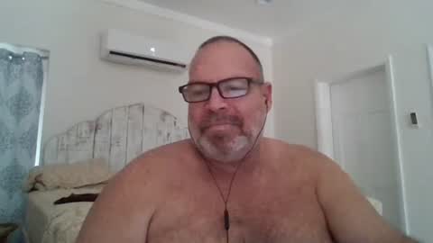 Snapshot of deepdiveme chatting on March 12, 6:33 pm deepdiveme online show from March 12, 6:33 pm