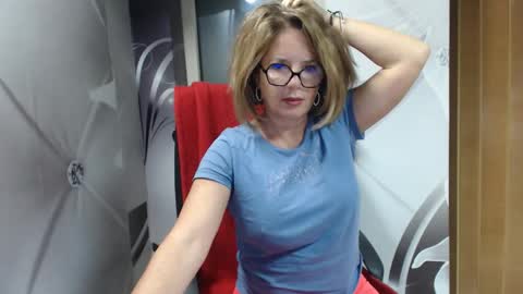 hi guys i m a cute milf i m here for good time and nice people pls be respectfool and enjoy me online show from October 27, 3:21 am