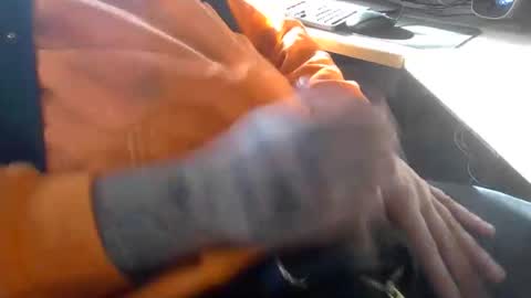 Snapshot of deepstrokes25 chatting on February 9, 3:38 pm deepstrokes25 online show from February 9, 3:38 pm