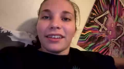 deepthroatqueen33 online show from October 13, 1:05 am