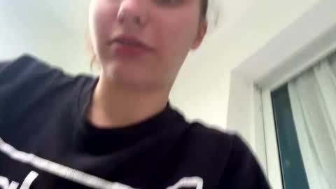 deepthroatqueen33 online show from December 20, 12:45 pm