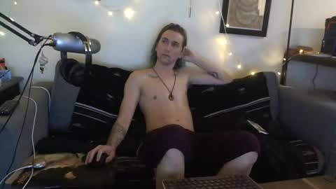 definatelyvegan online show from January 19, 2:37 am