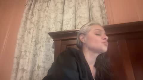 Tori online show from February 17, 7:16 am