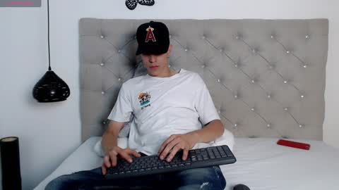 DEIVY online show from December 6, 7:56 pm