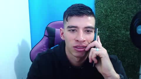 DEIBY online show from December 17, 8:54 pm