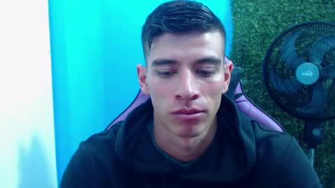 DEIBY online show from December 20, 9:28 pm