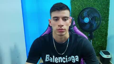 DEIBY online show from January 17, 1:36 am