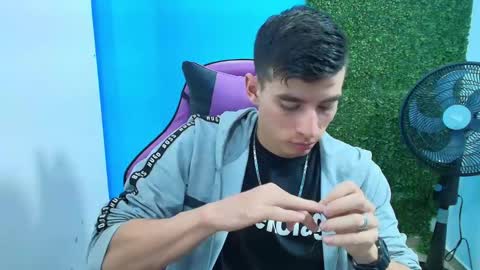 DEIBY online show from February 8, 1:22 am