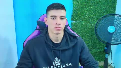 DEIBY online show from February 14, 9:43 pm