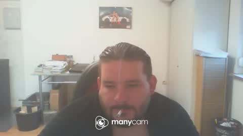 Snapshot of deinspielzeug87 chatting on January 7, 8:13 am deinspielzeug87 online show from January 7, 8:13 am