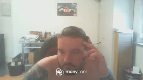 Snapshot of deinspielzeug87 chatting on January 20, 11:02 am deinspielzeug87 online show from January 20, 11:02 am