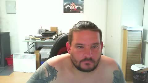 Snapshot of deinspielzeug87 chatting on September 9, 8:47 am deinspielzeug87 online show from September 9, 8:47 am