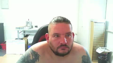 Snapshot of deinspielzeug87 chatting on September 28, 9:03 am deinspielzeug87 online show from September 28, 9:03 am