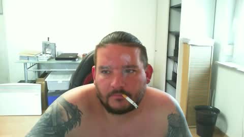 Snapshot of deinspielzeug87 chatting on October 22, 10:37 am deinspielzeug87 online show from October 22, 10:37 am