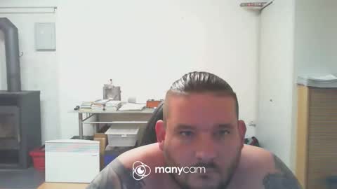 Snapshot of deinspielzeug87 chatting on November 9, 3:54 pm deinspielzeug87 online show from November 9, 3:54 pm