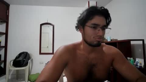 deividellobo online show from January 18, 5:55 am