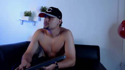  DEIVY  online show from December 20, 3:46 am