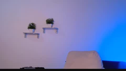  DEIVY  online show from March 21, 8:19 am