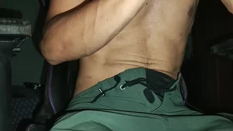 Snapshot of deku969 chatting on November 16, 8:58 pm d16 online show from November 16, 8:58 pm