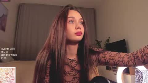 Snapshot of delanona chatting on February 16, 9:59 pm Dia online show from February 16, 9:59 pm