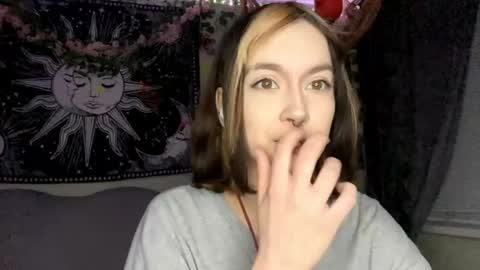 Alisa online show from April 25, 9:56 pm