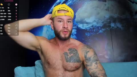 Delessandro online show from April 12, 11:54 pm