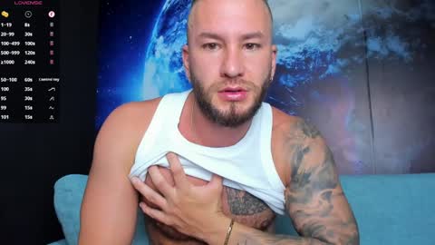 Delessandro online show from April 22, 10:44 pm