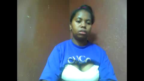 Snapshot of deliah712909 chatting on January 5, 7:38 am deliah712909 online show from January 5, 7:38 am