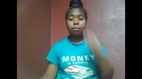 Snapshot of deliah712909 chatting on January 7, 10:43 am deliah712909 online show from January 7, 10:43 am