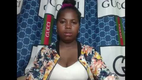 Snapshot of deliah712909 chatting on January 24, 11:48 am deliah712909 online show from January 24, 11:48 am