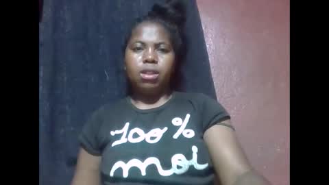 Snapshot of deliah712909 chatting on March 7, 8:02 am deliah712909 online show from March 7, 8:02 am