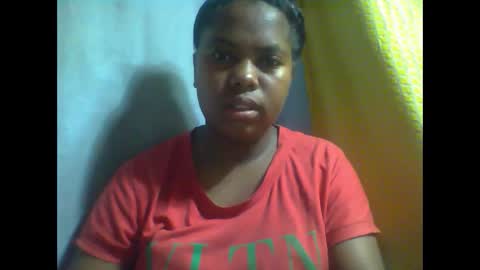 Snapshot of deliah712909 chatting on March 12, 8:19 am deliah712909 online show from March 12, 8:19 am