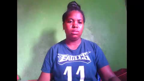 deliah712909 online show from December 22, 8:44 am