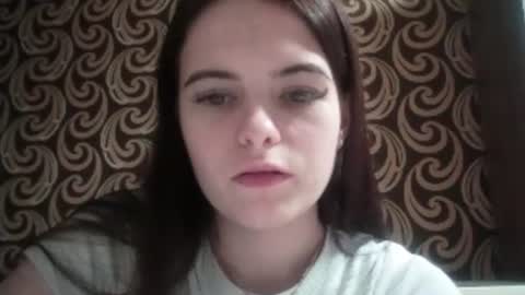 Snapshot of deliciastombaugh chatting on July 5, 5:03 am Kiki online show from July 5, 5:03 am