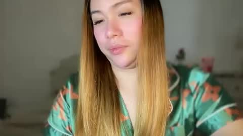 iyalicious online show from February 27, 12:54 am