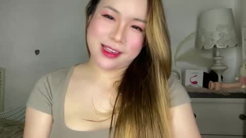 iyalicious online show from November 11, 9:15 pm