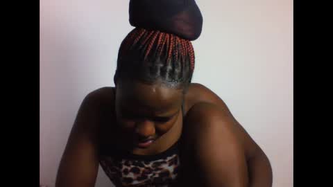 EVAH online show from February 20, 11:54 am