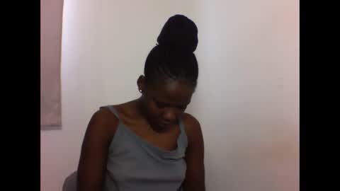 Snapshot of deliciousbabe01 chatting on May 27, 7:49 am EVAH online show from May 27, 7:49 am